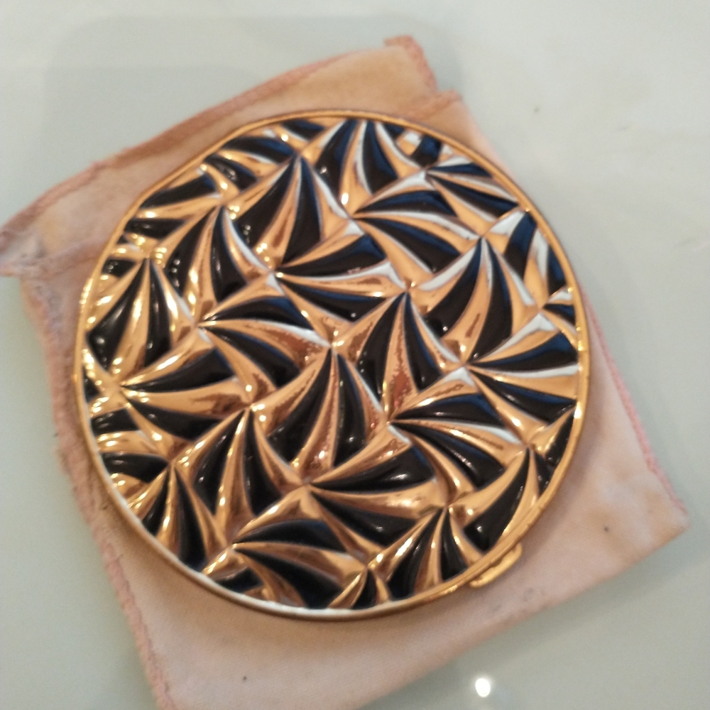 Vintage REX FIFTH AVE Large Gold Modern Compact